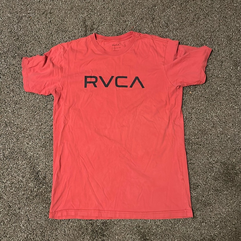 RVCA tee shirt